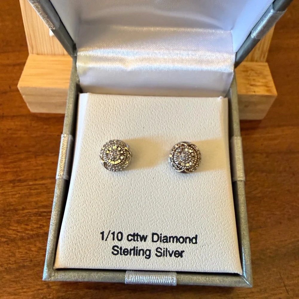 Diamond and Sterling Silver Stud Earrings, 1/10 cttw. NWT. - Picture 1 of 4